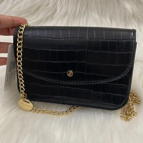 Accessorize London women's Faux Leather
Black Mini Sling Bag | NWT - Picture 7 of 17